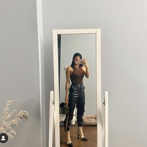 Aritzia Wilfred Vegan Leather Pants